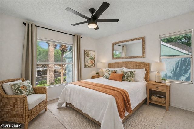 153 Wading Bird CIR J201, Naples, FL 34110