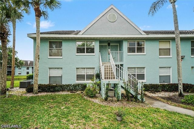 153 Wading Bird CIR J201, Naples, FL 34110