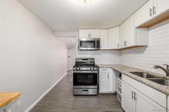 1679 Robb Street, Lakewood, CO 80215