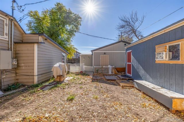 1679 Robb Street, Lakewood, CO 80215