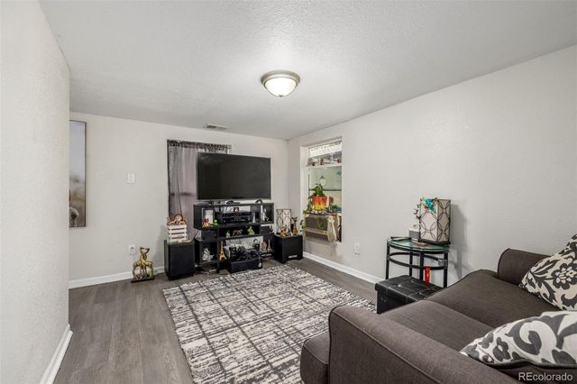 1679 Robb Street, Lakewood, CO 80215