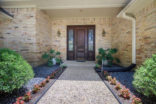 7028 Mumford Street, Dallas, TX 75252