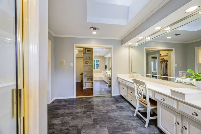 7028 Mumford Street, Dallas, TX 75252