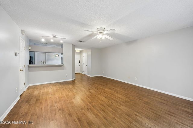 3541 RAIN FOREST Drive W, Jacksonville, FL 32277