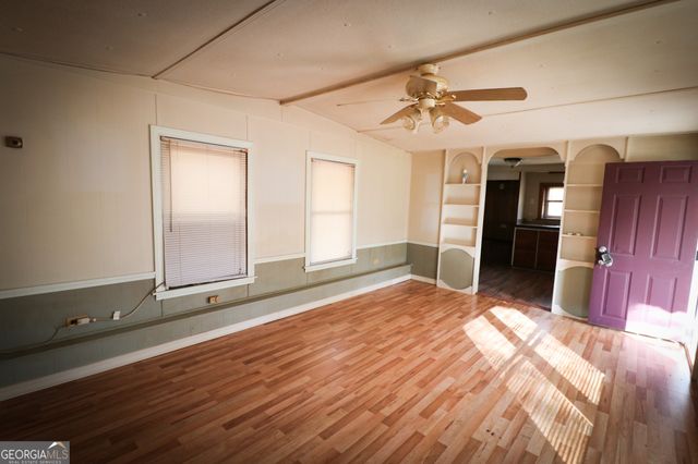 2447 Williamson Road, Williamson, GA 30292