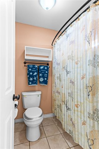 15225 Barataria Dr, Corpus Christi, TX 78418