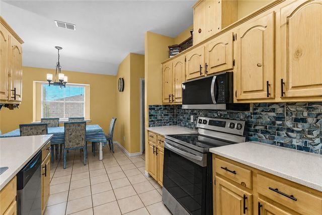 15225 Barataria Dr, Corpus Christi, TX 78418