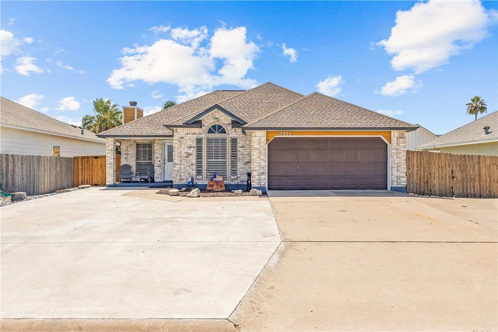 15225 Barataria Dr, Corpus Christi, TX 78418 — photo 2