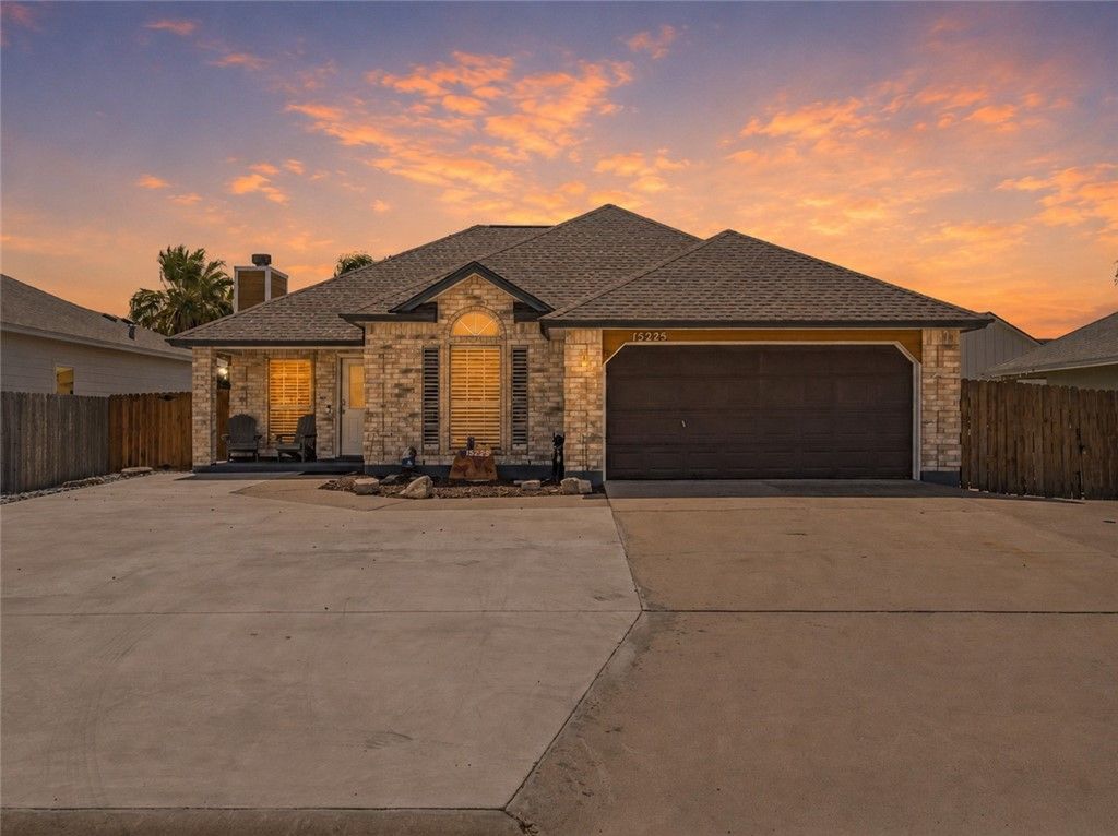 15225 Barataria Dr, Corpus Christi, TX 78418 — photo 3