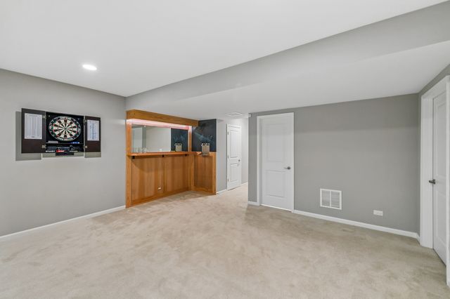 1110 Chestnut Street, Deerfield, IL 60015