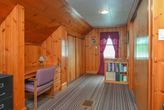 1036 THRUSH STREET, Green Bay, WI 54303