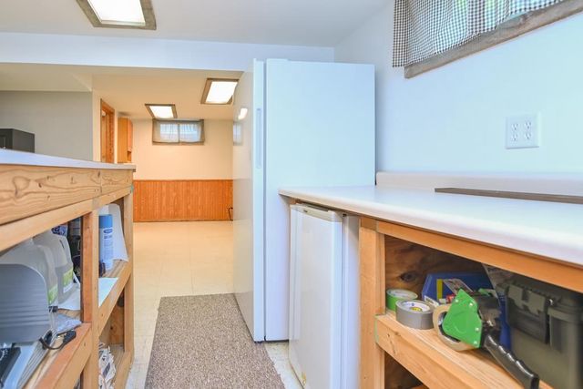 1036 THRUSH STREET, Green Bay, WI 54303