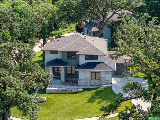 13406 Spencer Circle, Bellevue, NE 68123