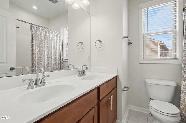 473 W Copenhaver Drive, Clayton, NC 27527