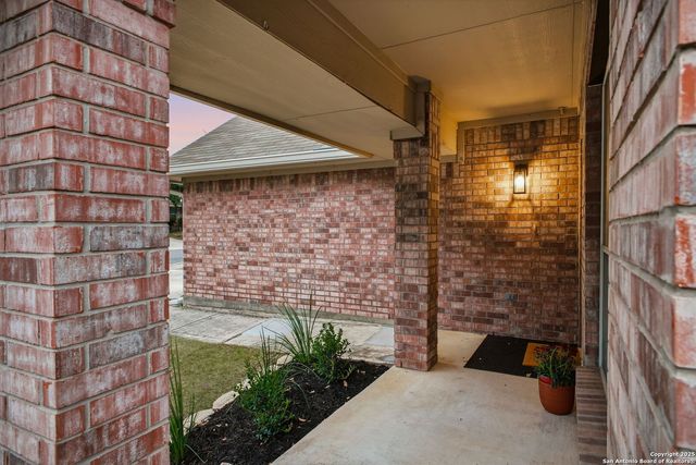 9347 Ingleton, San Antonio, TX 78245