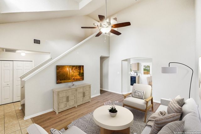 9347 Ingleton, San Antonio, TX 78245