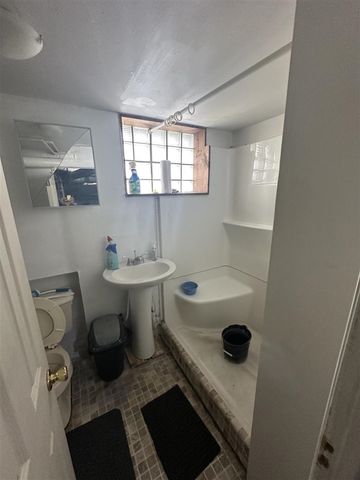 450 24th Street, Battle Creek, MI 49037