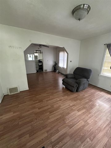 450 24th Street, Battle Creek, MI 49037
