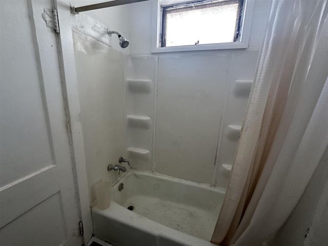 450 24th Street, Battle Creek, MI 49037