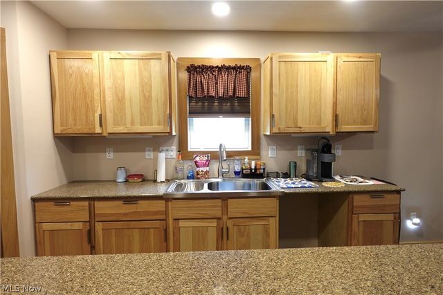 3440 Lincoln Avenue, Shadyside, OH 43947