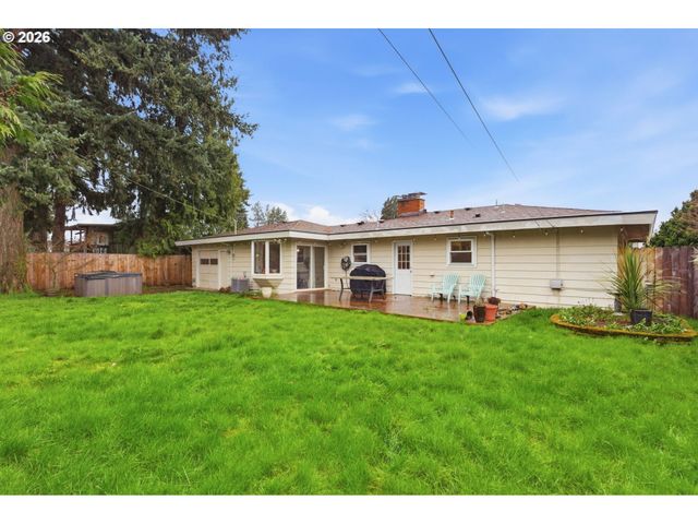 16816 Se HAIG St, Portland, OR 97236