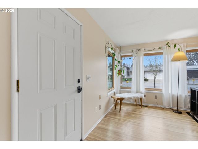 16816 Se HAIG St, Portland, OR 97236