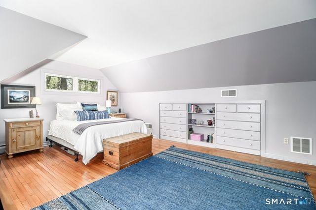36 Down River Road, New Canaan, CT 06840
