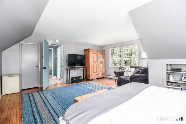 36 Down River Road, New Canaan, CT 06840