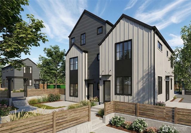 2815 S Bradford Place, Seattle, WA 98108