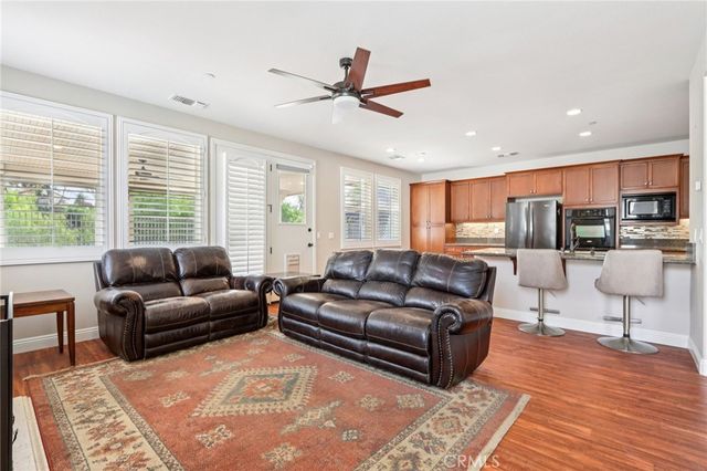 28833 Lemon Street, Highland, CA 92346