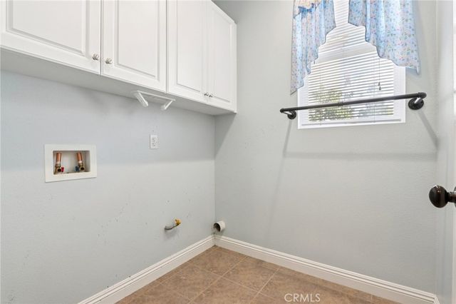 28833 Lemon Street, Highland, CA 92346