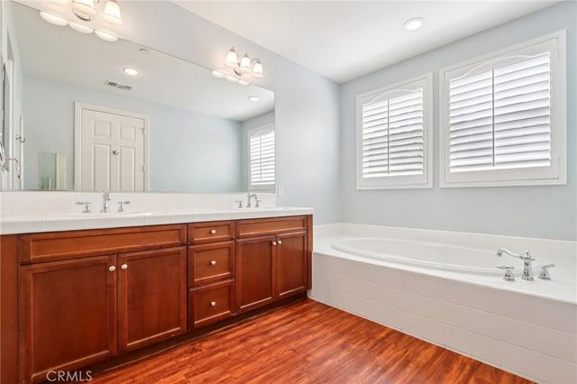 28833 Lemon Street, Highland, CA 92346