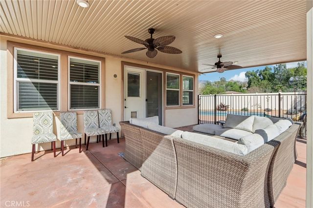 28833 Lemon Street, Highland, CA 92346