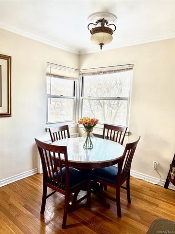 196-40 Pompeii Avenue 2B, Hollis, NY 11423