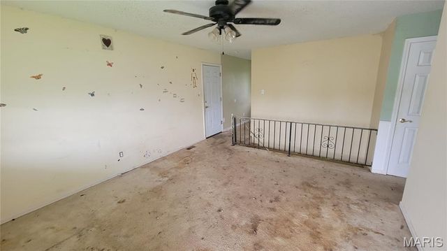 2811 Vineyard Drive, Arnold, MO 63010