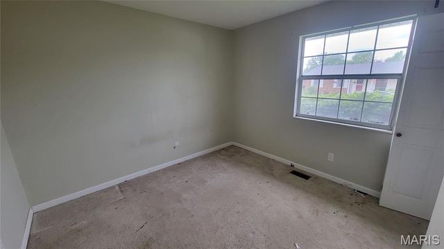 2811 Vineyard Drive, Arnold, MO 63010