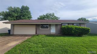 2811 Vineyard Drive, Arnold, MO 63010