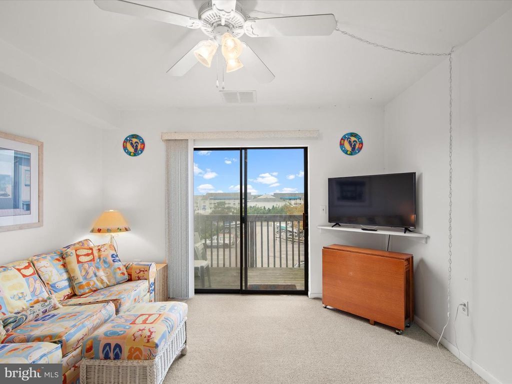 Image 10 of property listing at 105 123RD ST #353B2, Ocean City, MD 21842