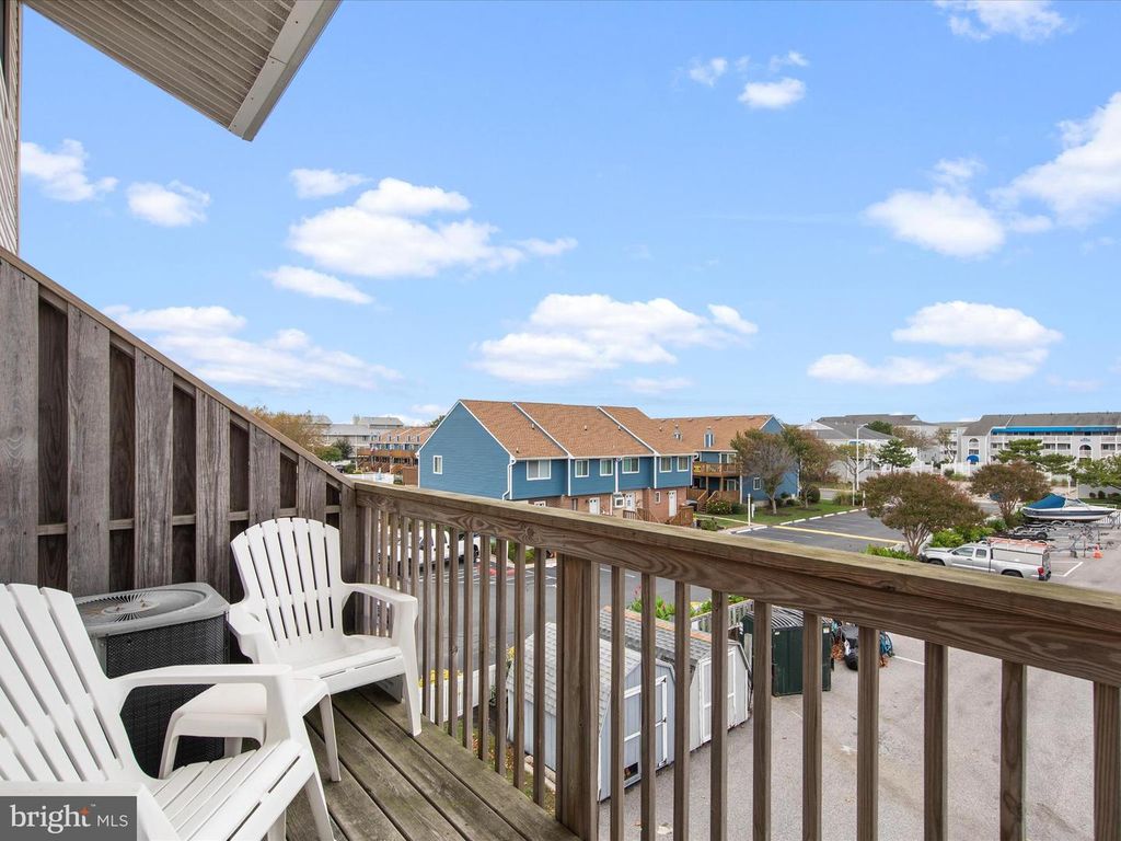 Image 25 of property listing at 105 123RD ST #353B2, Ocean City, MD 21842