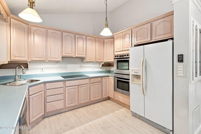 897 Brookside Avenue, Keyport, NJ 07735