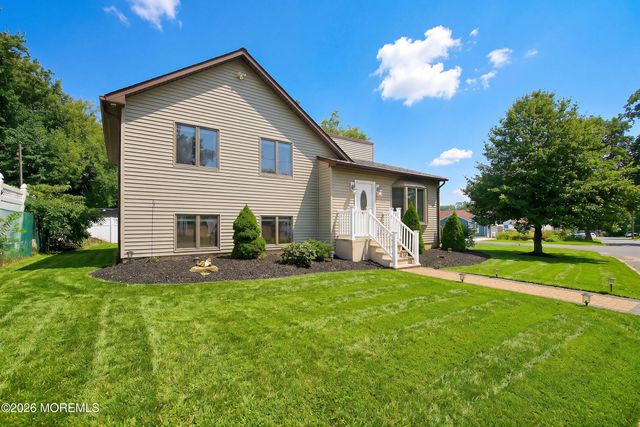 897 Brookside Avenue, Keyport, NJ 07735