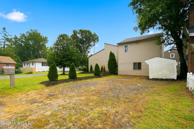 897 Brookside Avenue, Keyport, NJ 07735