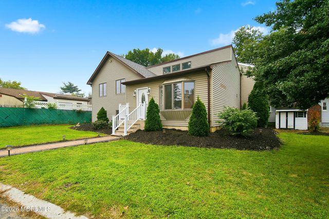 897 Brookside Avenue, Keyport, NJ 07735