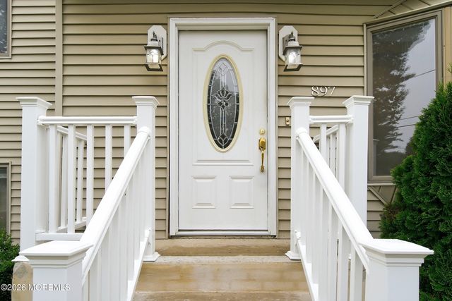 897 Brookside Avenue, Keyport, NJ 07735