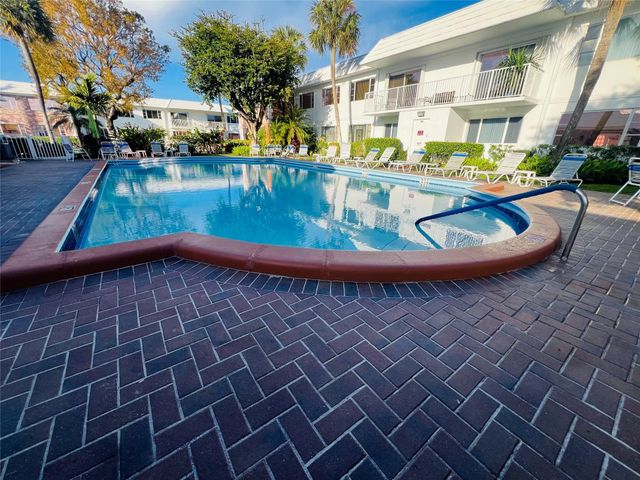 412 S Cypress Road 225, Pompano Beach, FL 33060