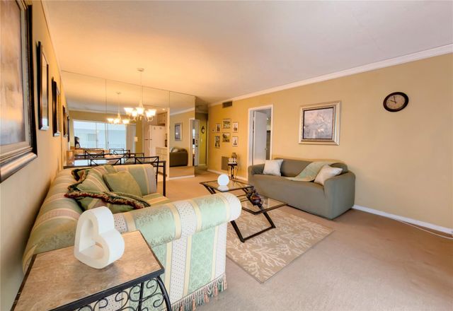 412 S Cypress Road 225, Pompano Beach, FL 33060