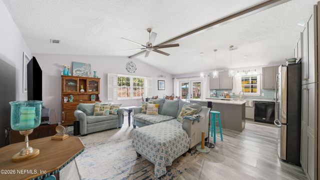 1695 SANDY HOLLOW Loop, Middleburg, FL 32068
