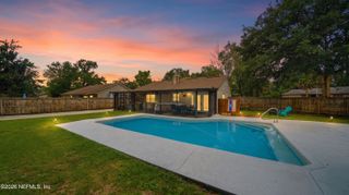 1695 SANDY HOLLOW Loop, Middleburg, FL 32068