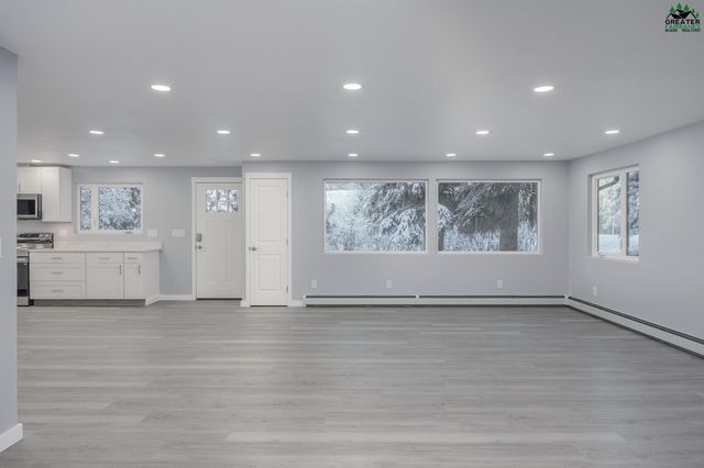 1185 LAKE DRIVE, North Pole, AK 99705