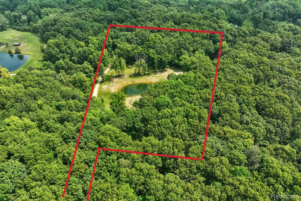 777 S Brandt Road, Ortonville, MI 48462